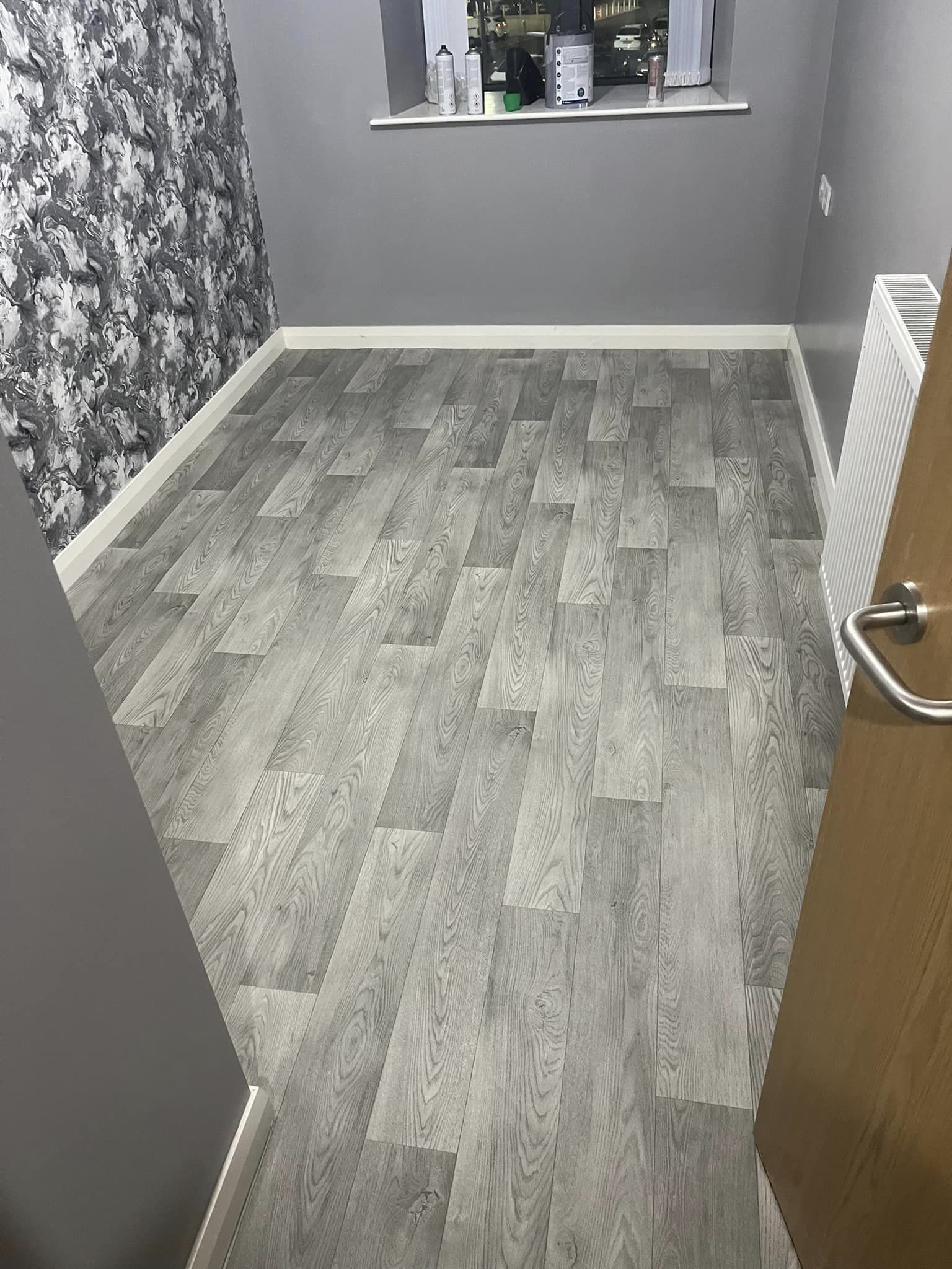 Laminate Flooring & Vinyl Range