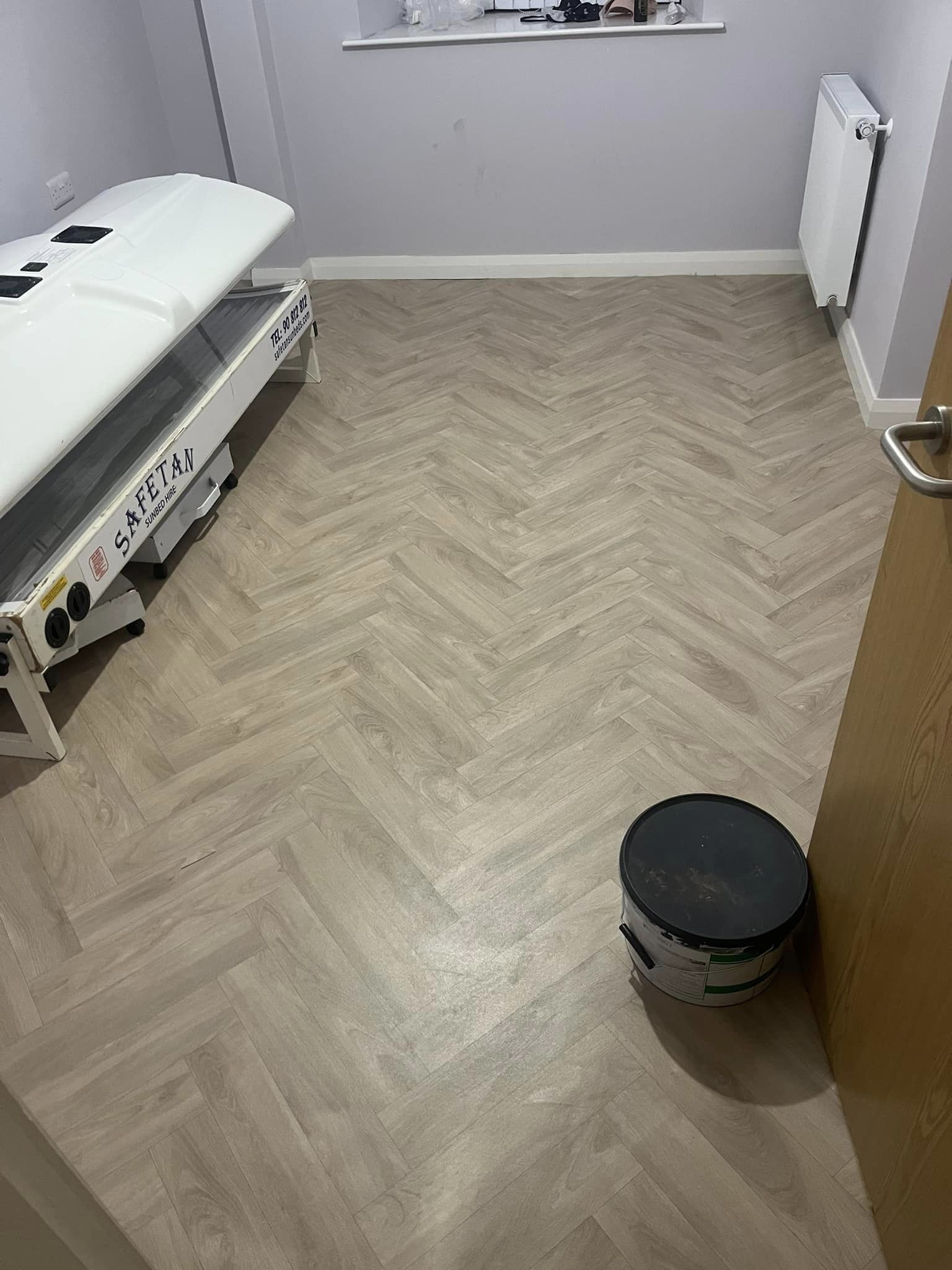 Laminate Flooring & Vinyl Range