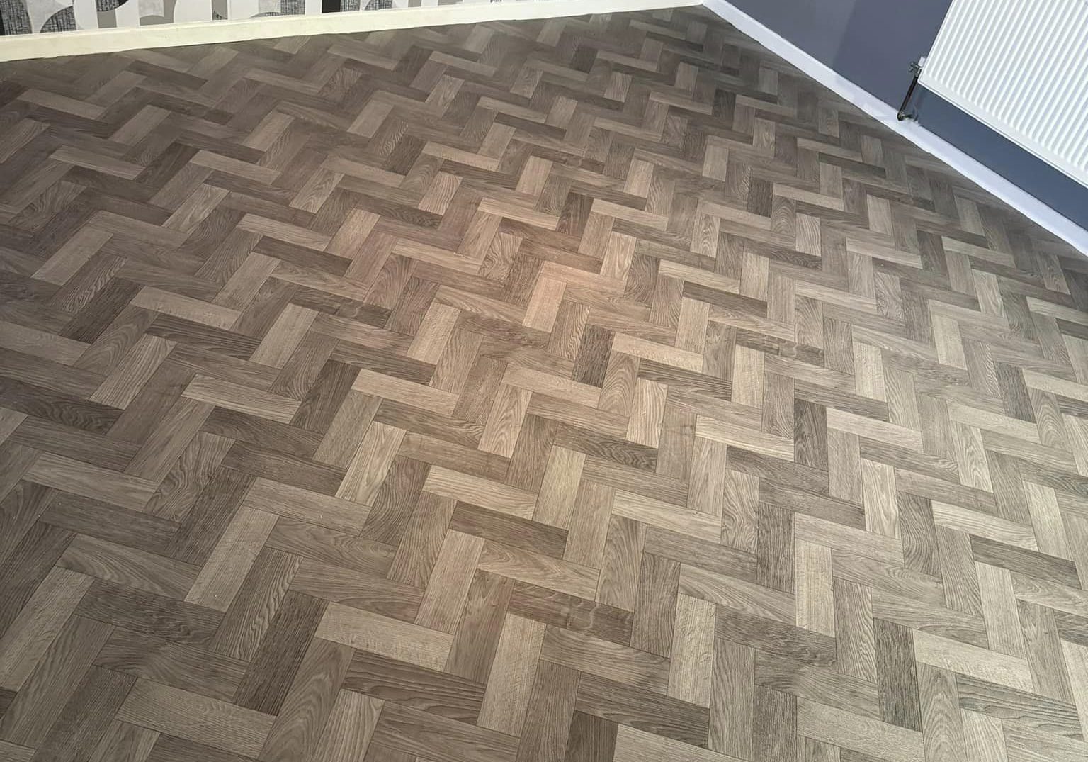 Laminate Flooring & Vinyl Range